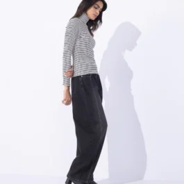 Fitted Ribbed Top